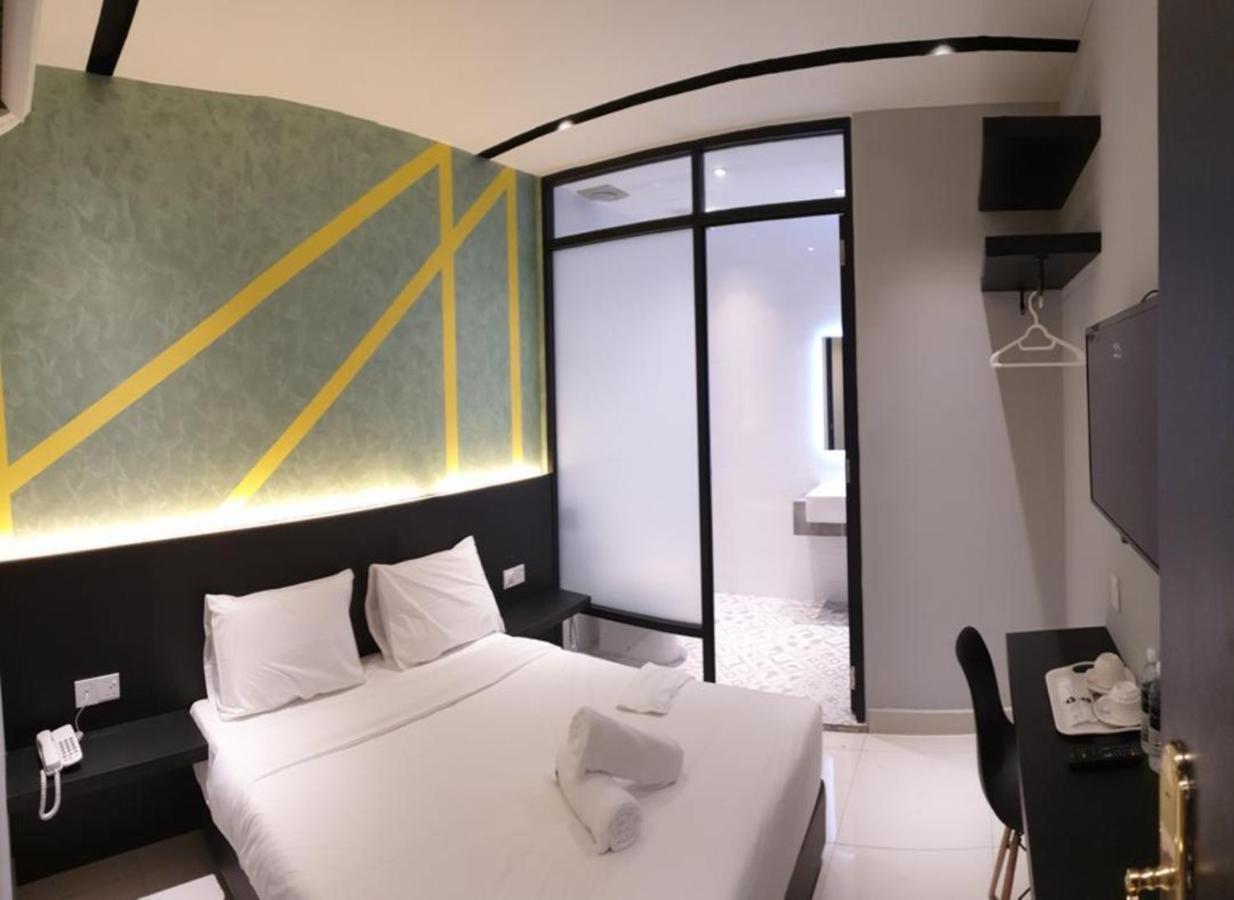 Suite Dreamz Hotel Banting Banting  Exteriér fotografie